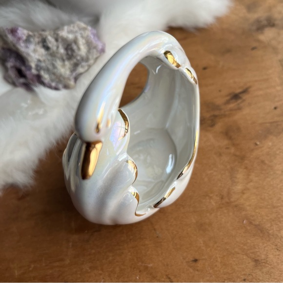 Vintage Lusterware Swan Trinket Bowl with Gold Accents - Picture 6 of 8
